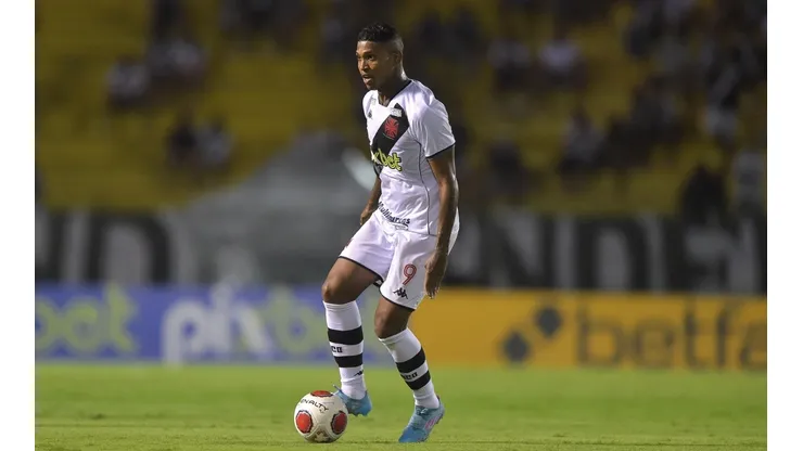 Foto: Thiago Ribeiro/AGIF | Raniel fala sobre sacrifício para viver boa fase no Vasco