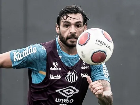 Dracena responde se Ricardo Goulart pode estrear pelo Santos no clássico