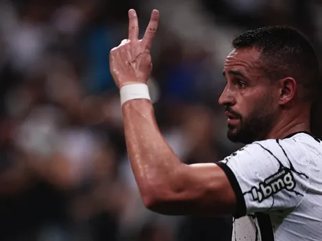 Sylvinho muda escalação e já pensa no Santos