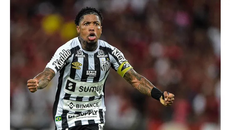 Thiago Ribeiro/AGIF - Marinho pode render lucro ao Santos