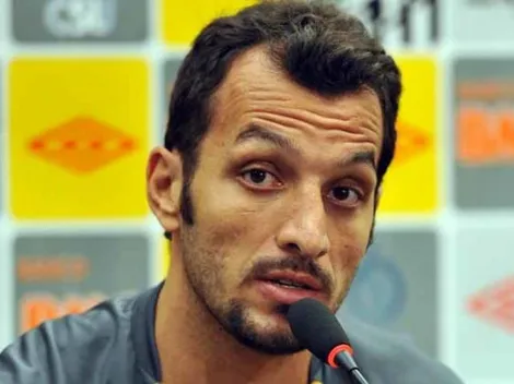 “Não vai jogar, foi o último”; com sim de Rueda, Dracena aplica nova lei e faz exigência no Santos