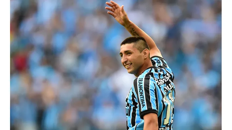 Foto: Vinicius Costa/ Getty Images | Alan Ruiz se oferece para jogar no Grêmio