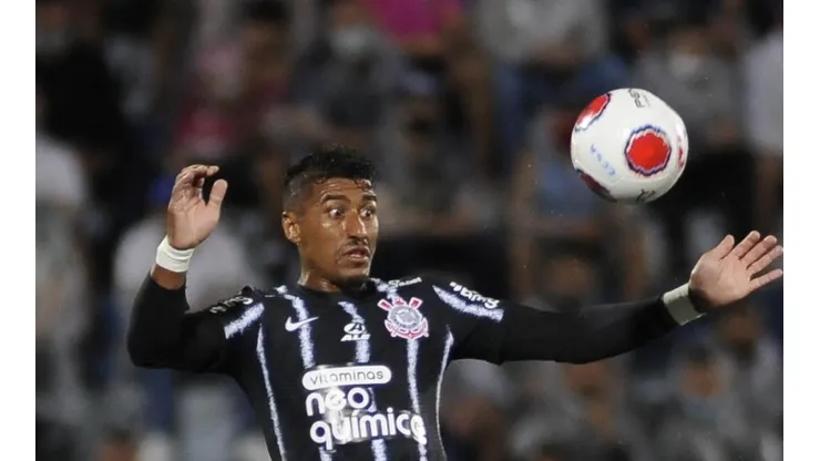 Foto: Alan Morici/AGIF - Sylvinho revela situação de Paulinho no Corinthians