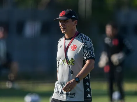 Após gol na estreia, titular de Zé Ricardo revela ansiedade por jogar em São Januário: "Dar a vida"