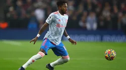 Aston Villa v Manchester United - Premier League