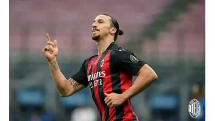 Ibrahimovic está no Milan (Foto: site oficial do Milan)