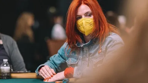 Jennifer Shahade em ação na WSOP (Foto: Hayley Hochstetler/PokerNews)