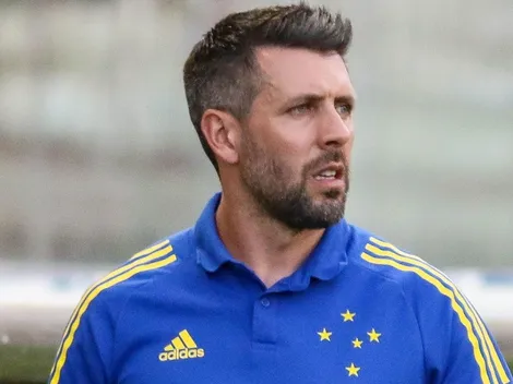 Atacante deixa o campo chorando e gera preocupação para Paulo Pezzolano e o Cruzeiro