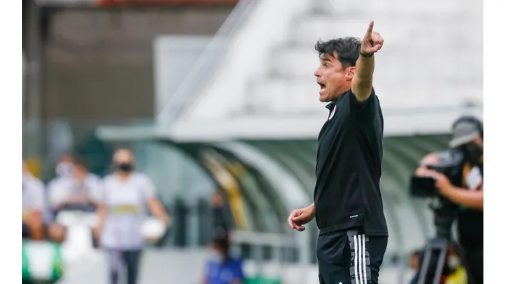 Foto: Luiz Erbes/AGIF - Medina pode perder outro titular após saída de Yuri Alberto