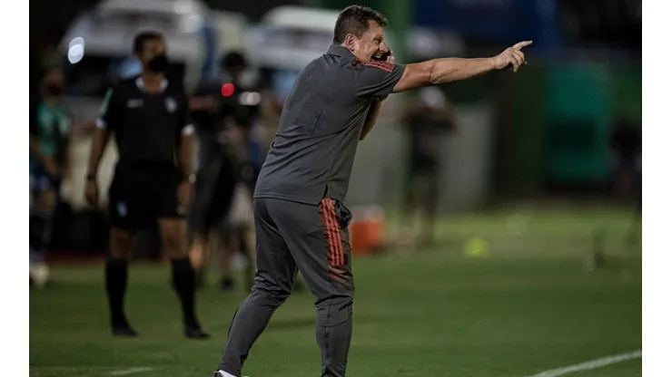 Foto: Jorge Rodrigues/AGIF - Fábio Matias elogiou a equipe após empate com o Volta Redonda