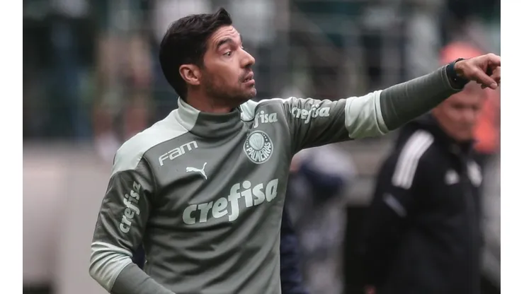 Foto: Ettore Chiereguini/AGIF - Abel Ferreira, treinador do Palmeiras