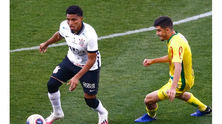 Marcello Zambrana/AGIF/ Venda de Ederson irá ajudar Corinthians bater meta estipulada em 2022