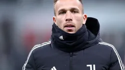 Marco Canoniero/LightRocket via Getty Images/ Juventus mela transferência de Arthur para clube inglês mesmo com o jogador tendo poucas oportunidades da equipe