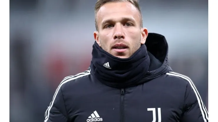 Marco Canoniero/LightRocket via Getty Images/ Juventus mela transferência de Arthur para clube inglês mesmo com o jogador tendo poucas oportunidades da equipe