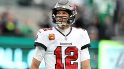 Tom Brady pode deixar o esporte (Foto: Elsa/Getty Images)