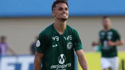 Foto: (Heber Gomes/AGIF) - A venda de Michael, ex-Flamengo, para o futebol árabe rendeu uma bolada milionária ao Goiás