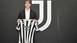 Juventus FC/Juventus FC via Getty Images - Dusan Vlahovic é o mais novo reforço da Juventus