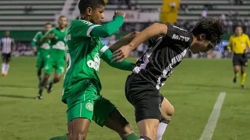 Foto: Liamara Polli/AGIF – Gustavo Blanco é um dos novos reforços do Londrina