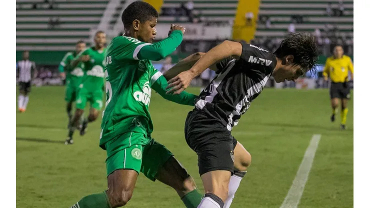 Foto: Liamara Polli/AGIF - Gustavo Blanco é um dos novos reforços do Londrina