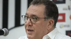 Marcelo Teixeira, presidente do Santos, durante coletiva de imprensa realizada no CT Rei Pele. Foto: Reinaldo Campos/AGIF