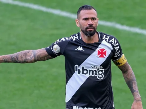 Vasco encontra solução para imbróglio com o Castan, e zagueiro deixa São Januário