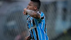 Foto: Liamara Polli/AGIF | Marinho está acertado com o Flamengo