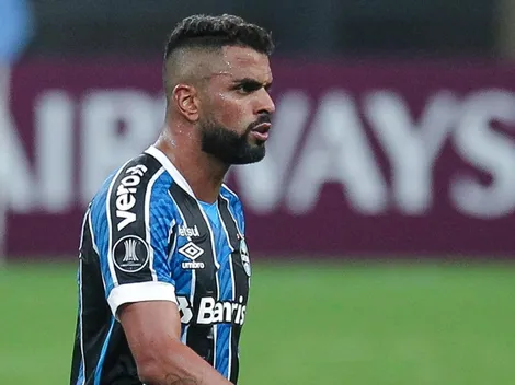 Maicon não esconde insatisfação e dispara contra direção do Grêmio