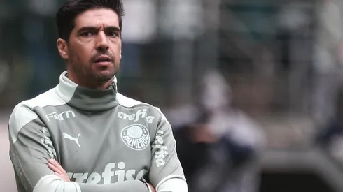 Foto: Ettore Chiereguini/AGIF | Abel expõe motivo do Palmeiras ter que vender jogador