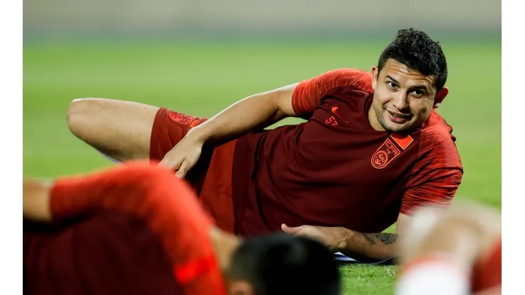 Foto: VCG/VCG via Getty Images | Elkeson é monitorado pelo Grêmio