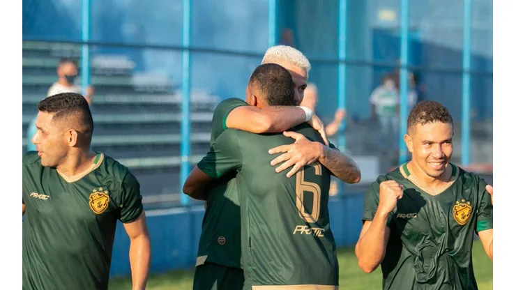 Foto: Aldo Carvalho/AGIF - Altos tem mais dois jogadores regularizados à disposição