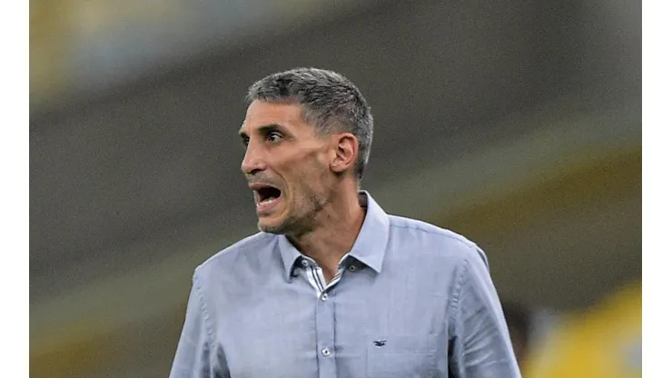 Foto: Thiago Ribeiro/AGIF - Vojvoda aprova e Fortaleza monitora meia-atacante
