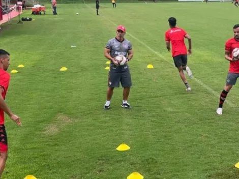 Pensando no próximo jogo, Vitória atualiza a situação laterais lesionados da equipe