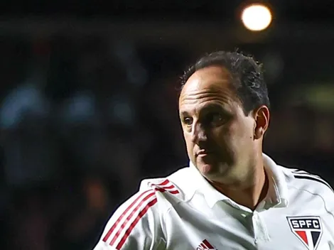 Rogério Ceni pressiona Casares por reforços no São Paulo