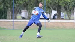 Thomazella deve começar a temporada como titular na Portuguesa (Foto: Dorival Rosa/Portuguesa)