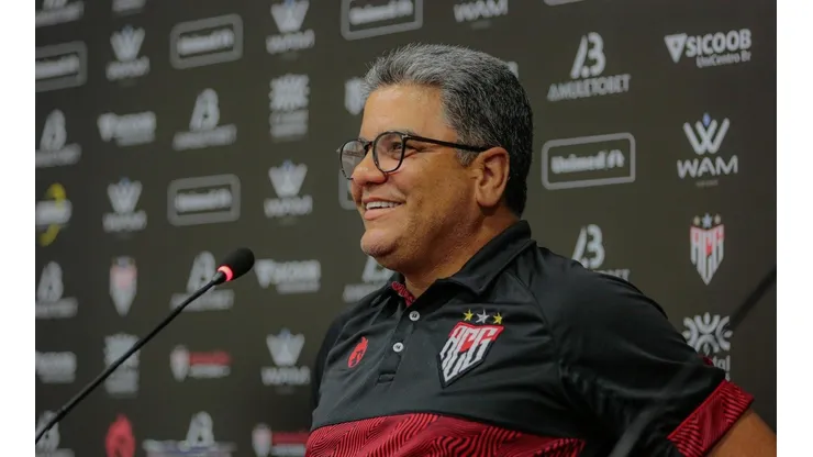 O técnico Marcelo Cabo (Foto: Bruno Corsino-ACG)