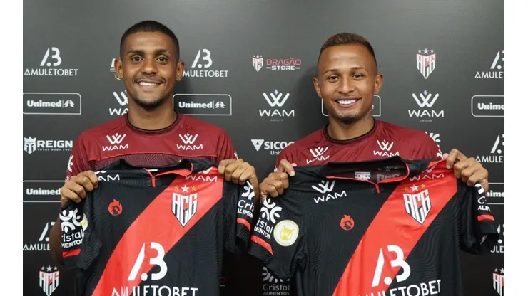 Jogadores foram apresentados ontem (24) (Foto: Divulgação/Atlético-GO)