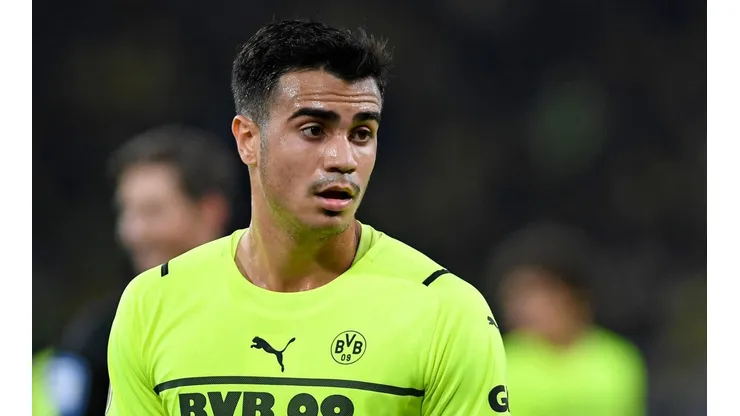 Foto: Ralf Treese/DeFodi Images via Getty Images - Reinier, hoje emprestado ao Borussia, tentou brincar após título da Copinha, mas levou invertida de palmeirenses