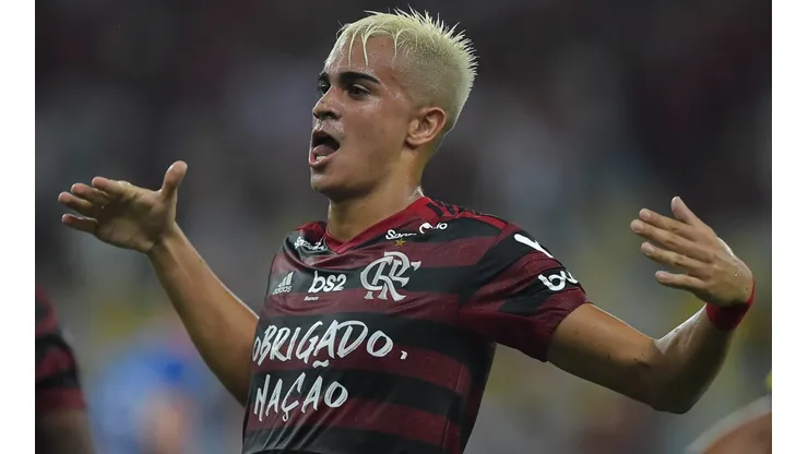 Foto: Thiago Ribeiro/AGIF - Reinier não perdeu a chance de continuar piadinha com Palmeiras, mesmo após título da Copinha