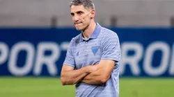 Foto: Pedro Chaves/AGIF - Vojvoda: técnico autorizou saídas no Fortaleza