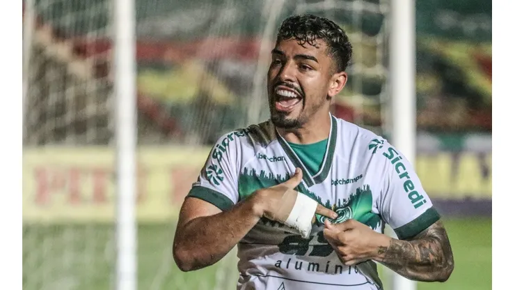 Foto: Ronald Felipe/AGIF - Bidu foi destaque do Guarani nas últimas temporadas e deve reforçar Cruzeiro em 2022