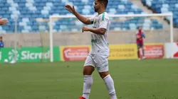 Alesson anotou um dos gols da vitória do Cuiabá sobre o Ação, por 3 a 0 (Foto: AssCom Dourado)