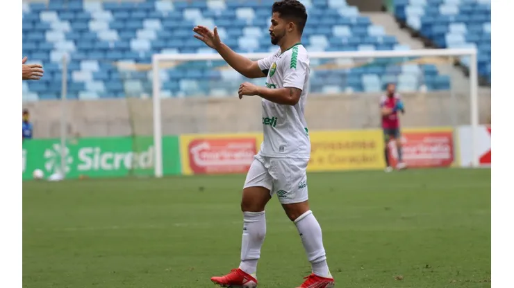 Alesson anotou um dos gols da vitória do Cuiabá sobre o Ação, por 3 a 0 (Foto: AssCom Dourado)