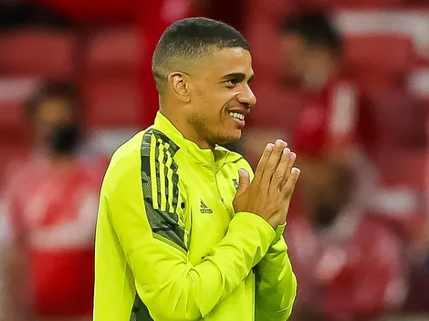 “Fico triste”; Taison expõe bastidores no Internacional; CONFIRA