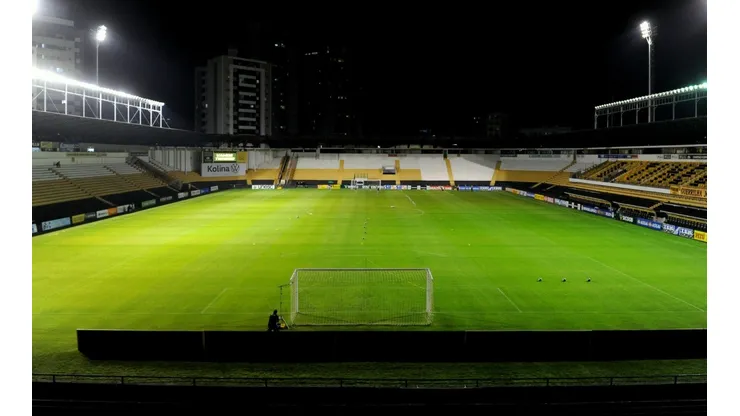 Caio Marcello/AGIF/ Na pré-temporada, Criciúma confirma casos de Covid-19 na comissão técnica e no staff do profissional; todos estão afastados
