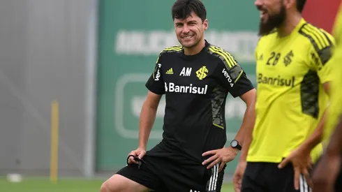 Foto Ricardo Duarte/Internacional - Alexander Medina, treinador do Internacional