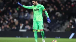 Lloris renovou vínculo com o Tottenham; goleiro chegou ao clube em 2012