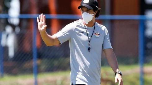 Foto: (Flickr Oficial Bragantino/Ari Ferreira/Red Bull Bragantino) - Mauricio Barbieri, técnico do Bragantino, ganhou mais um reforço