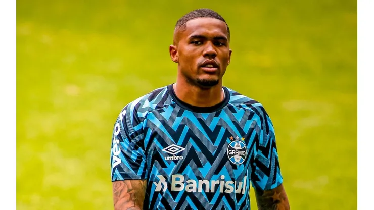 (Photo by Silvio Avila/Getty Images) - Camisa 10 não joga mais pelo Grêmio.