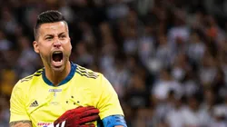 - Fábio saiu do Cruzeiro e acertou com o Fluminense