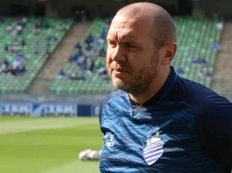 Mozart aprova e CSA anuncia contratação de meio-campista que estava no São Paulo